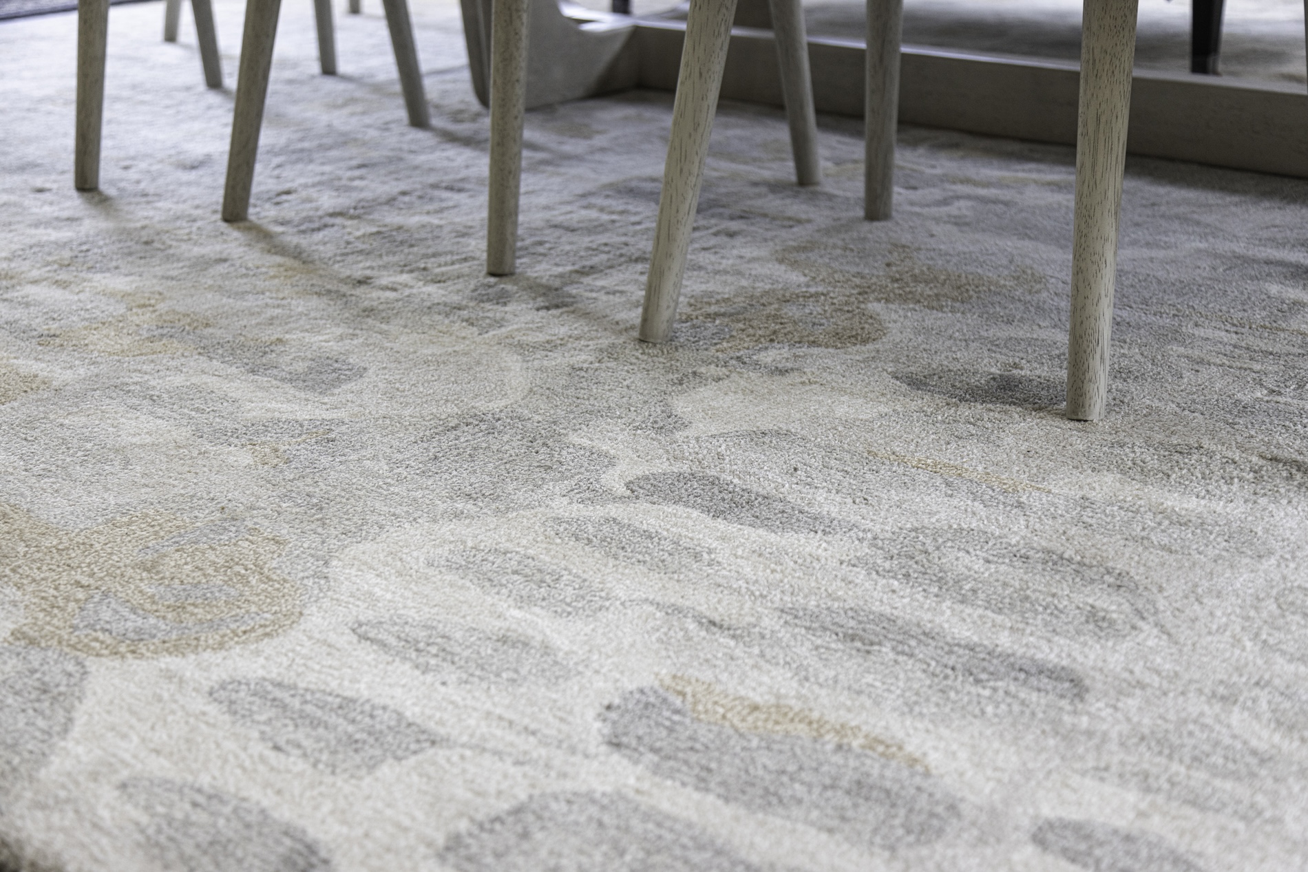 area rug detail formal dining room