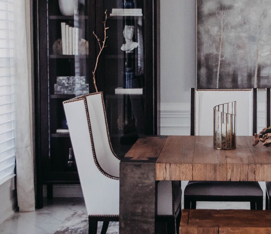 A Rustic-Modern Union