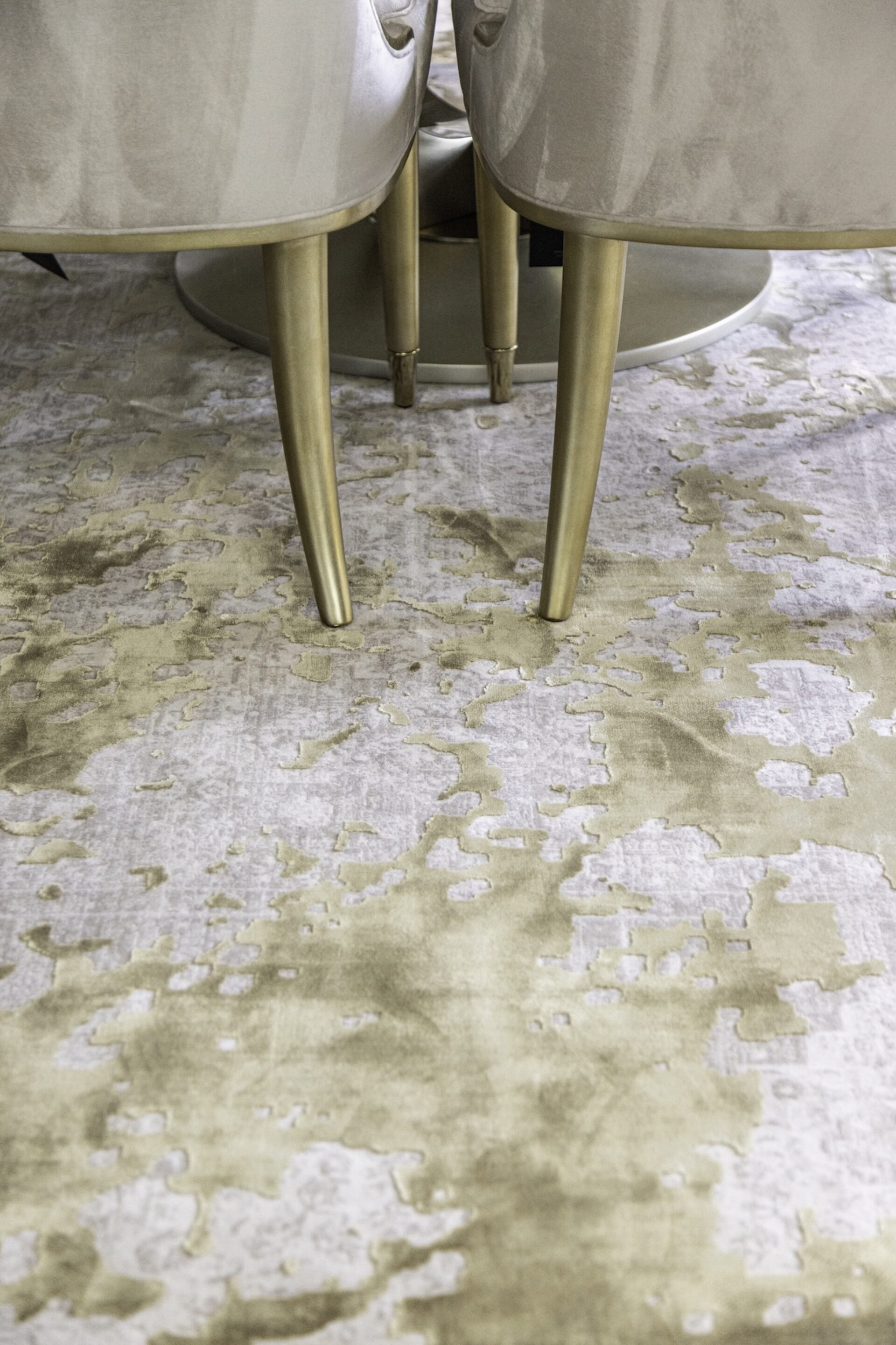 gold accent area rug