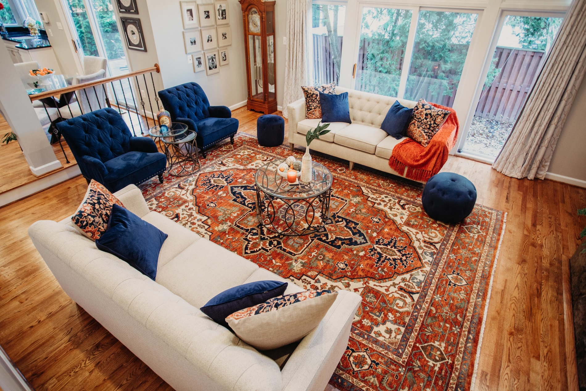 Oakton Va Living Room With Persian Rug