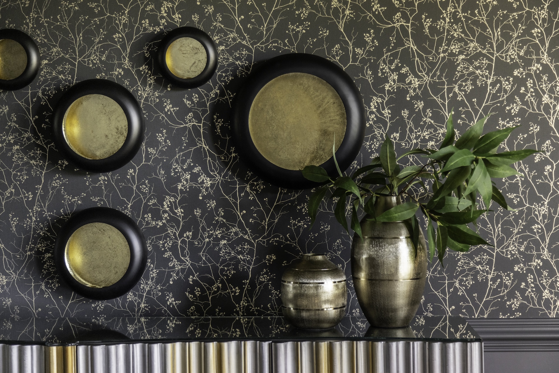 round wall art gold and black